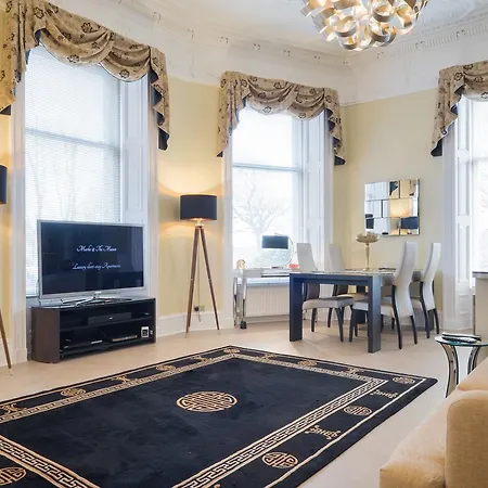 Marks At The Manor Luxury Riverside Apartments - Sleeps Up To 4, With Parking And Sky Tv Aberdeen Extérieur photo