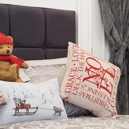 Marks At The Manor Luxury Riverside Apartments - Sleeps Up To 4, With Parking And Sky Tv Aberdeen Extérieur photo