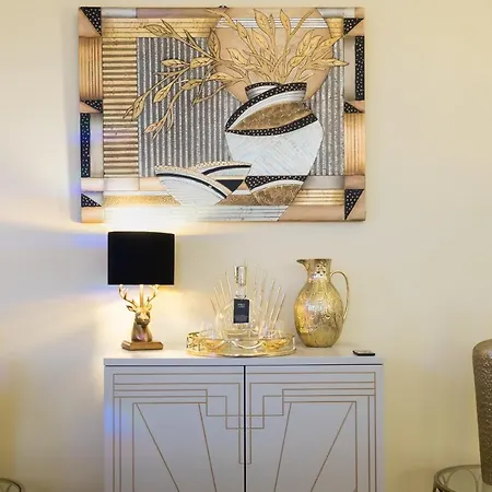 Marks At The Manor Luxury Riverside Apartments - Sleeps Up To 4, With Parking And Sky Tv Aberdeen Extérieur photo