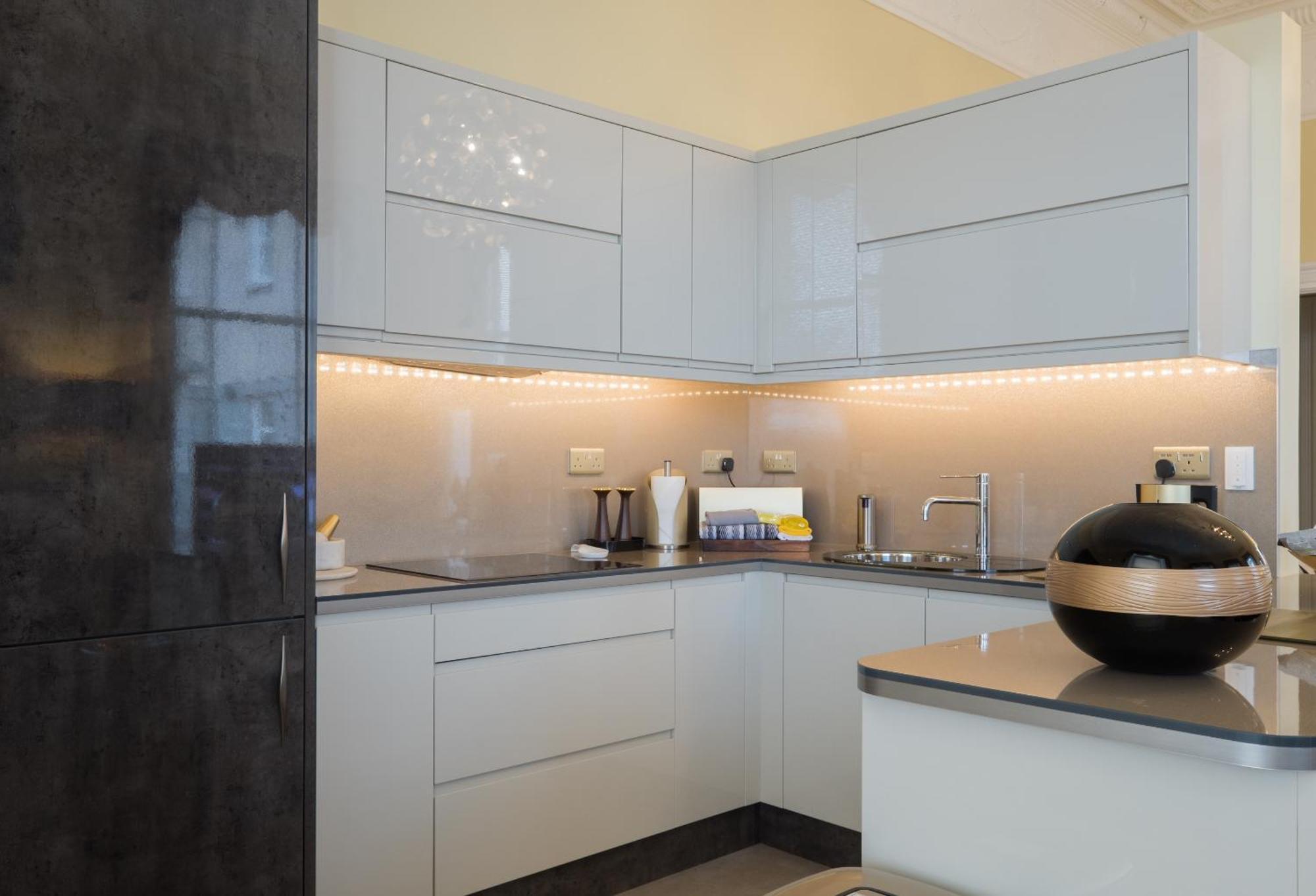 Marks At The Manor Luxury Riverside - Sleeps Up To 4, With Parking And Sky Tv Appartamento